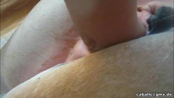 Pink slut's huge opening thrills from banging