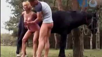 Intense deep throat oral sex for a wild horse on live camera